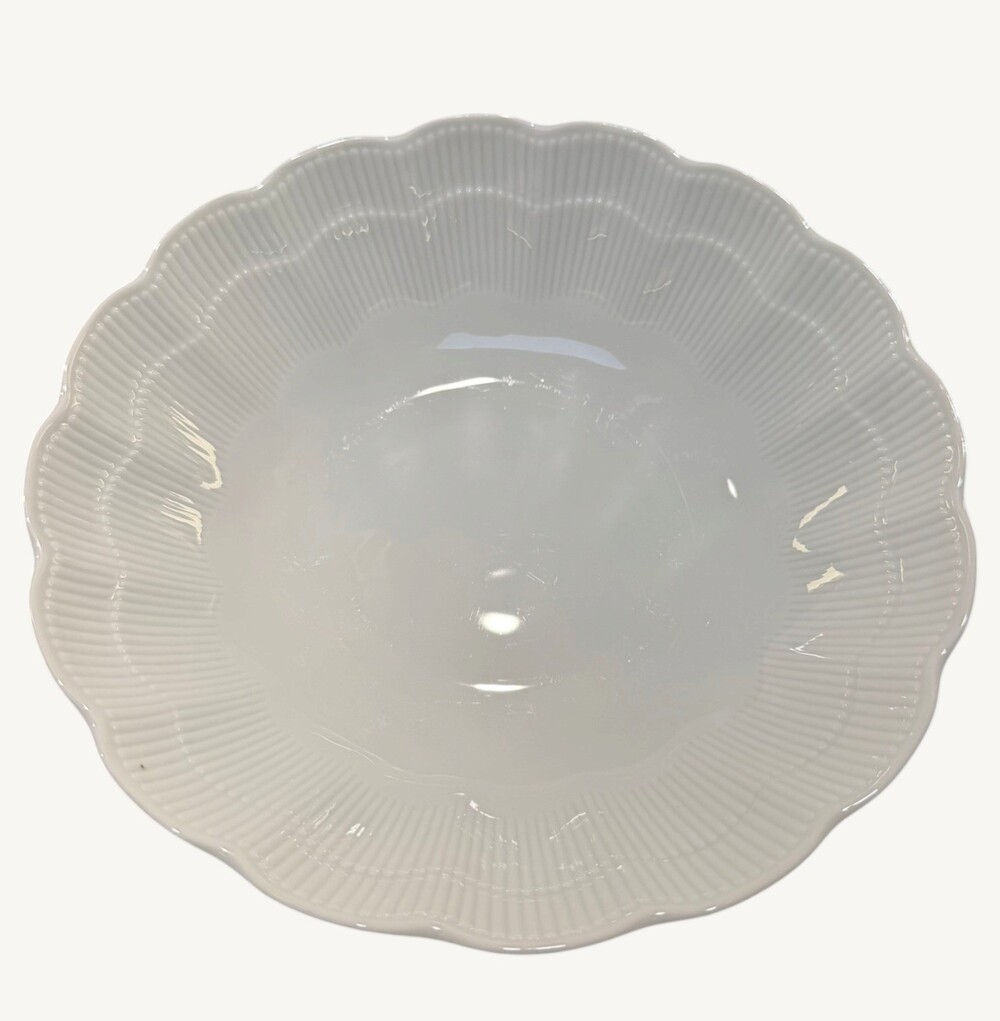 Vintage Kaiser Romantica All White 9" Porcelain Serving Bowl West Germany